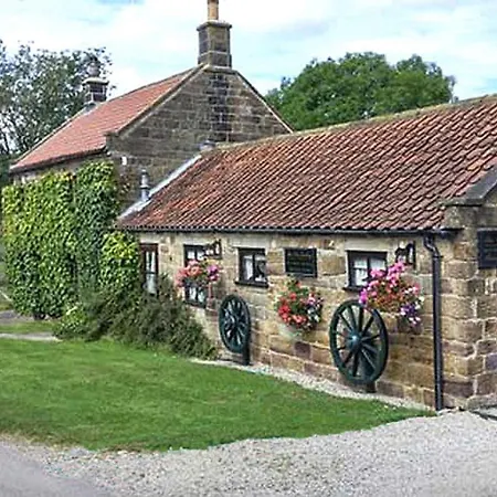 Ann's And The Old Smithy